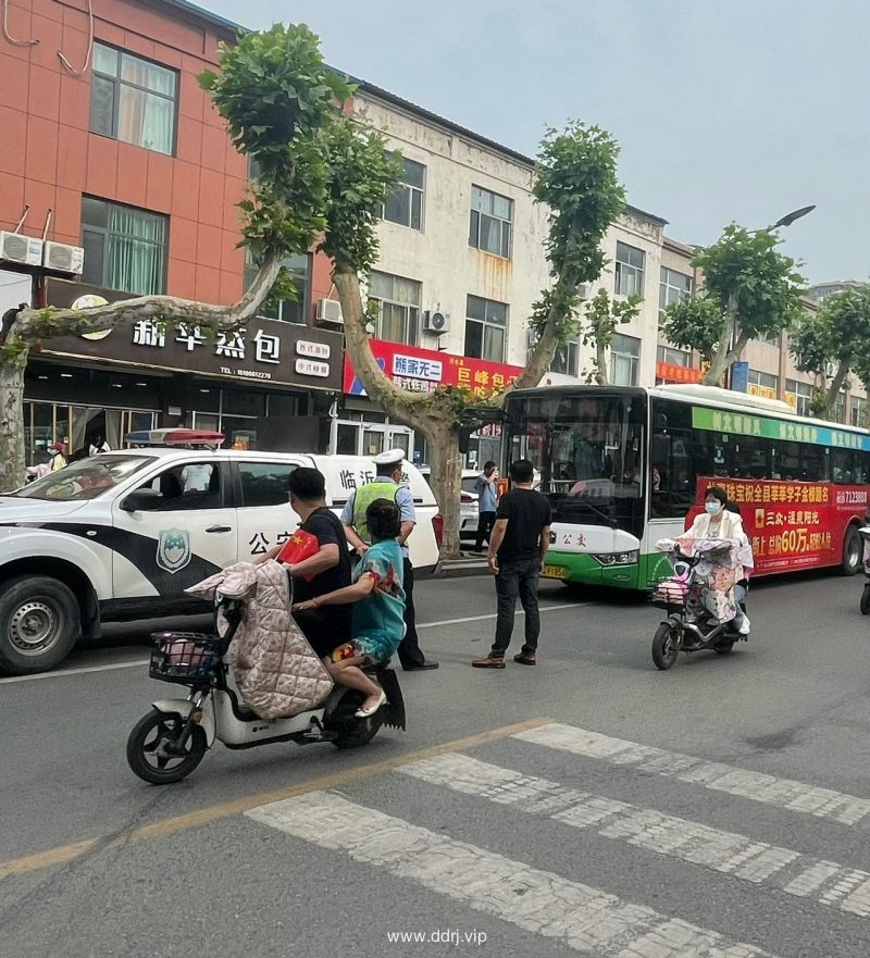 023-6-8，懂懂学习群聊天记录（2）：优秀的人，高中时已经觉醒了，知道自己想要什么。"